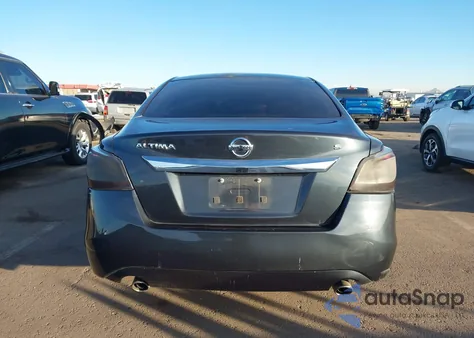 2015 Nissan Altima 2.5 S из США, поврежденный, VIN 1N4AL3AP2FC484095